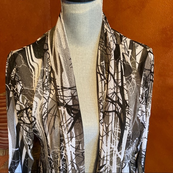 Creation lightweight print long cover up size Large - Picture 4 of 7